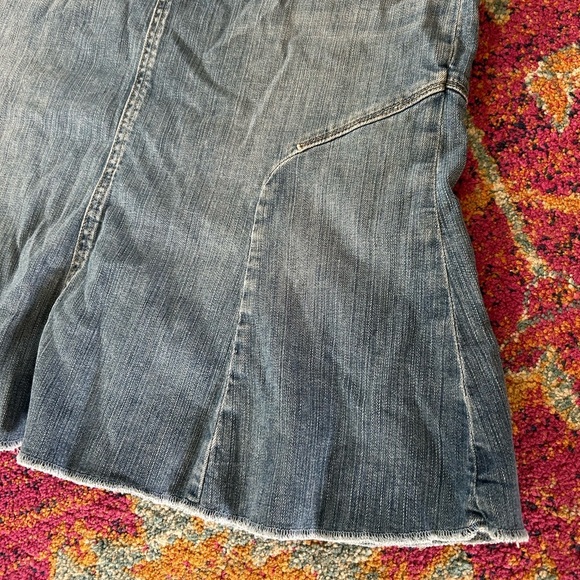 Paige | Women's Medium Blue Denim Pico Jean Skirt, trumpet flare, pockets, sz 32 - Picture 11 of 13